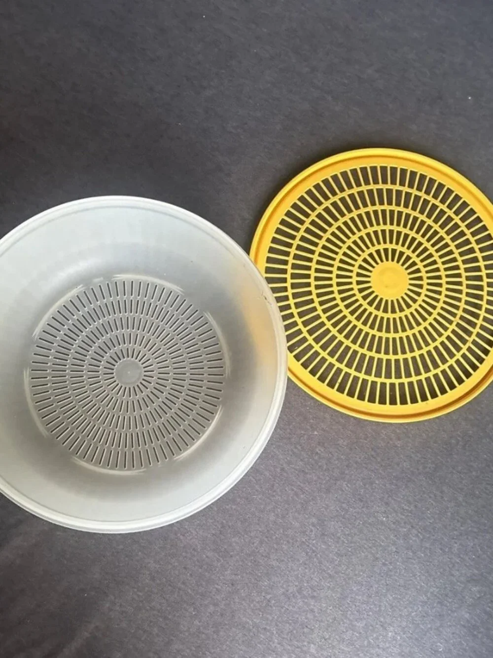 Colander Veggie Washer Vintage Tupperware 1835-4 Strainer Bowl With Lid